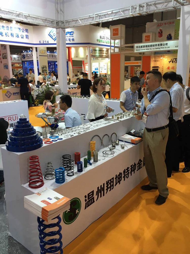 三和彈簧參加上海國(guó)際泵管閥展